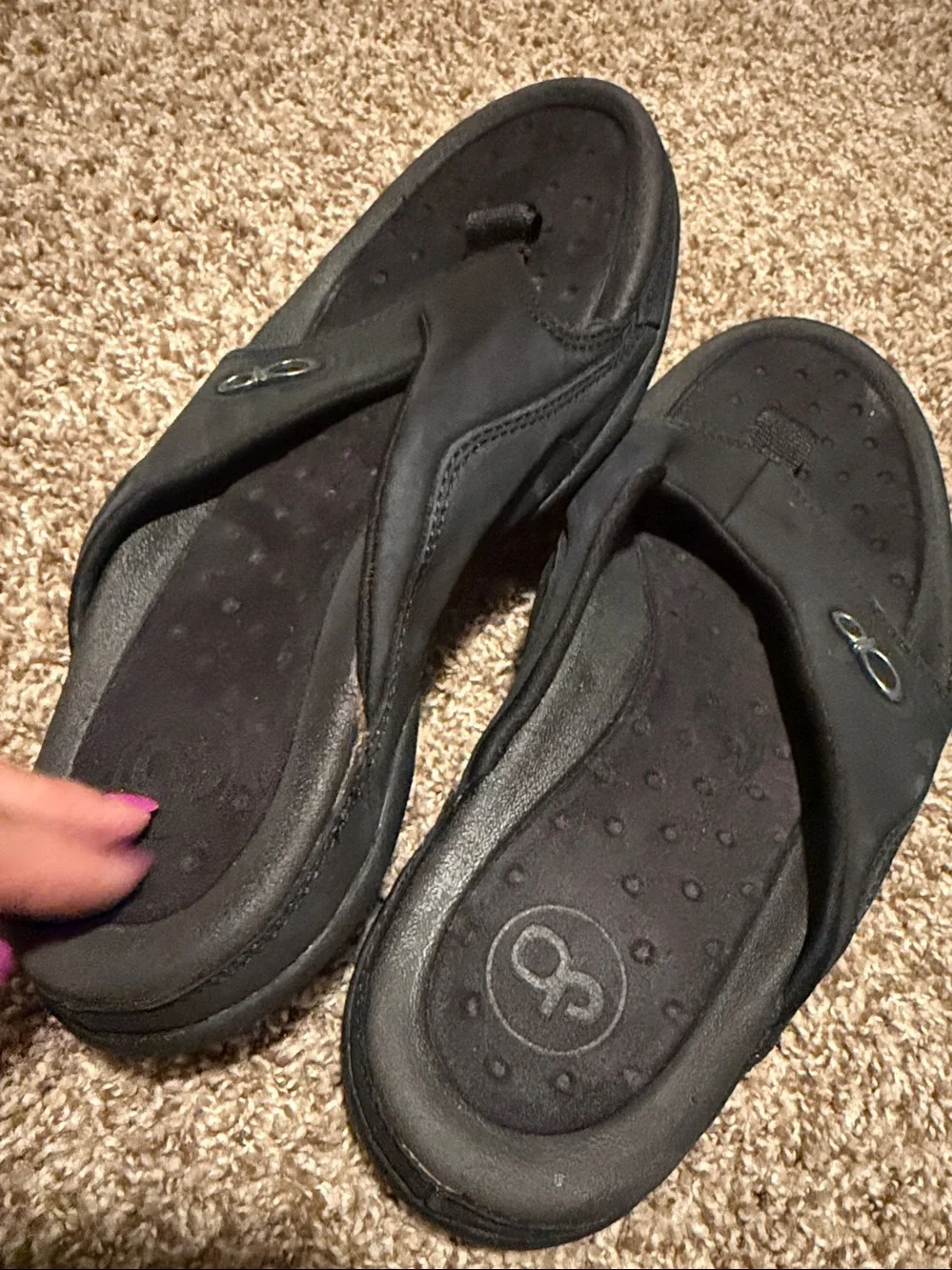 Ocean Pacific (OP) Adrenaline Leather Flip Flops (9)